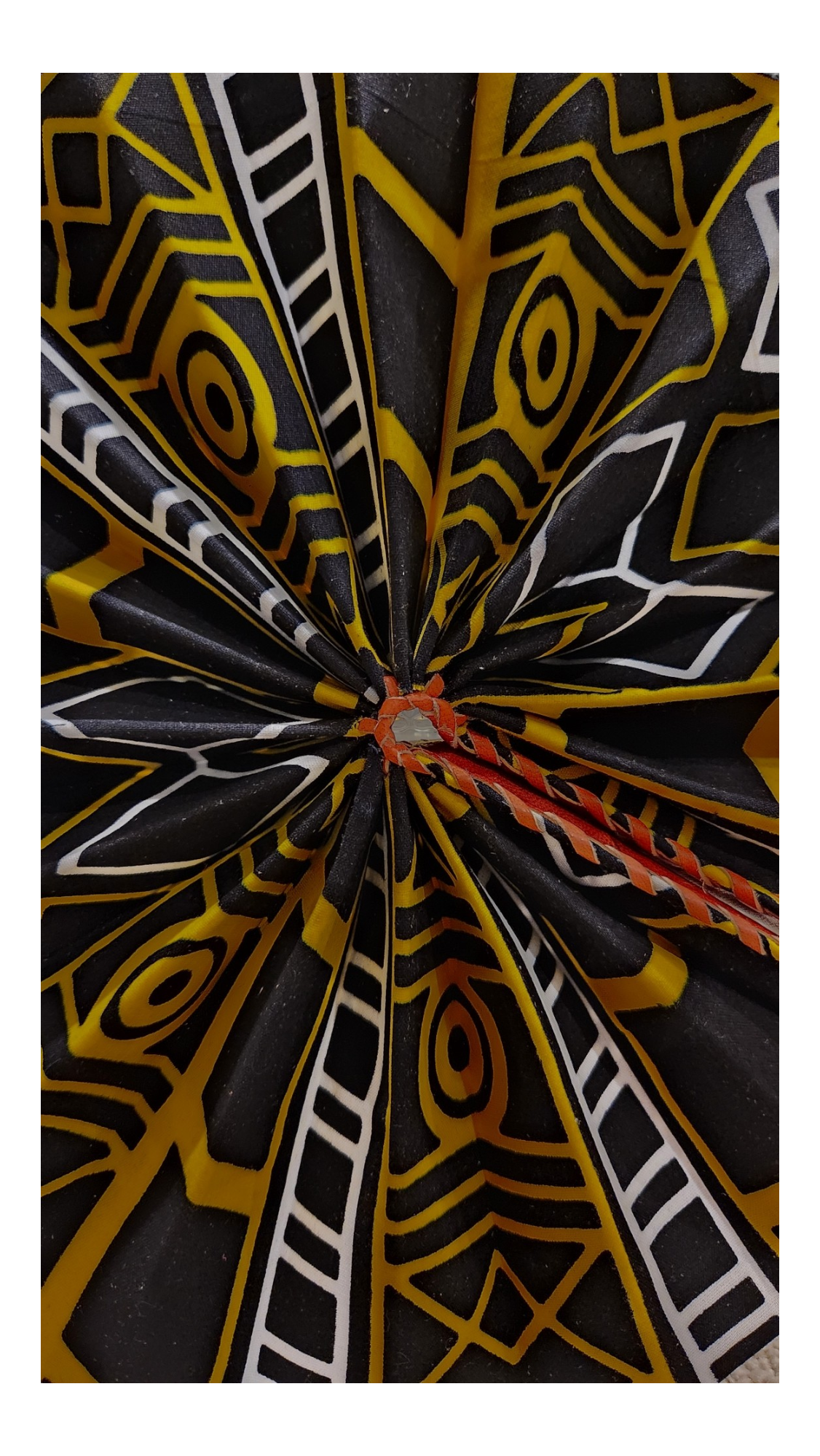 Black/Yellow/White - Fan